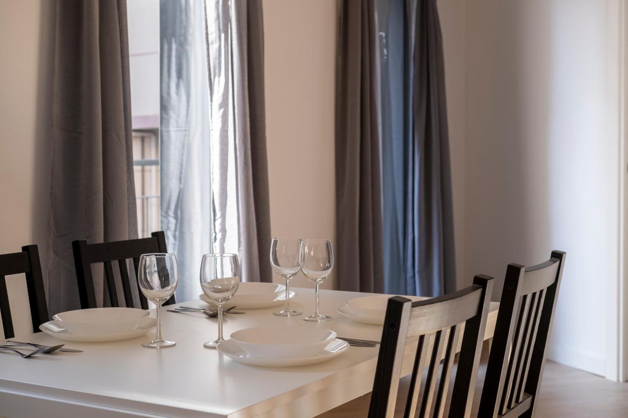 Centric Apartment Camp Nou L'Hospitalet de Llobregat Bagian luar foto